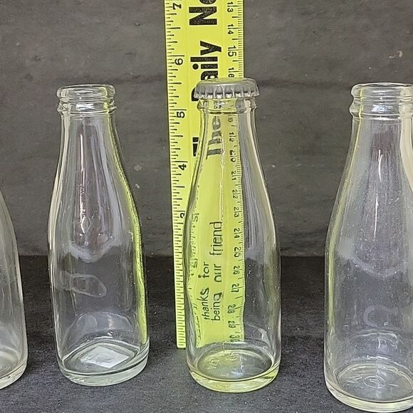 VINTAGE 1961 SMALL 6 OUNCE NORTHWESTERN GLASS CO. GLASS BOTTLE - 5 1/2" 'X 2" - Picture 2 of 10